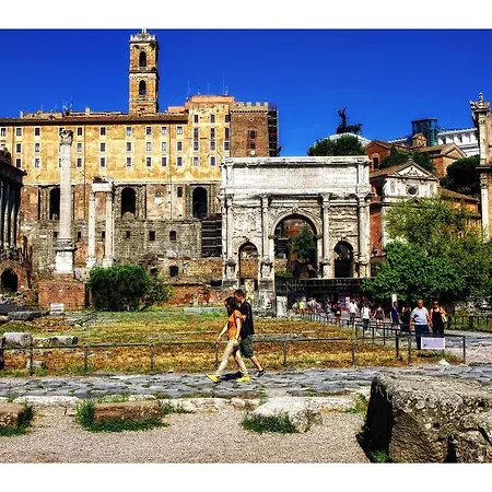 Luxury - Vicolo Palle