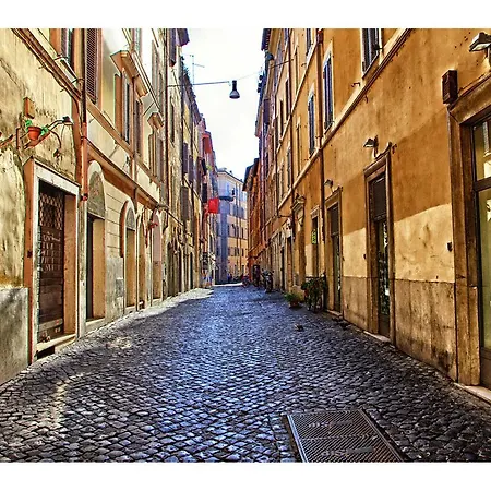 Luxury - Vicolo Palle Roma